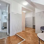 Luminosa Bright Flat With Ac