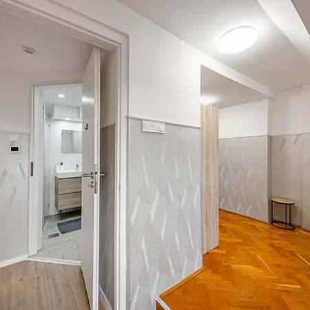 Apartmán Luminosa Bright Flat With Ac