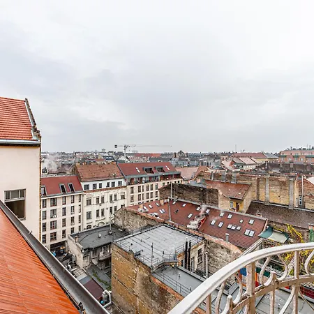 Luminosa Bright Flat With Ac