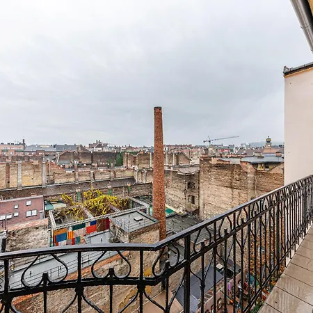 Luminosa Bright Flat With Ac Apartamento Budapest