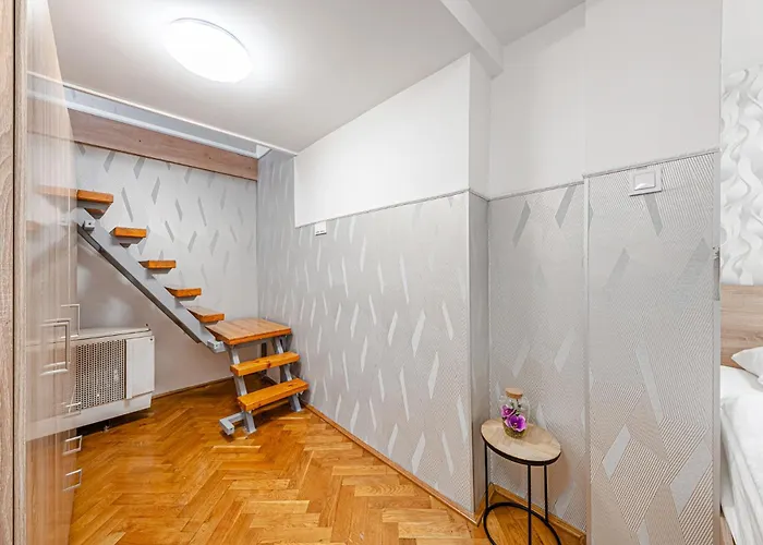 Luminosa Bright Flat With Ac * Будапешт